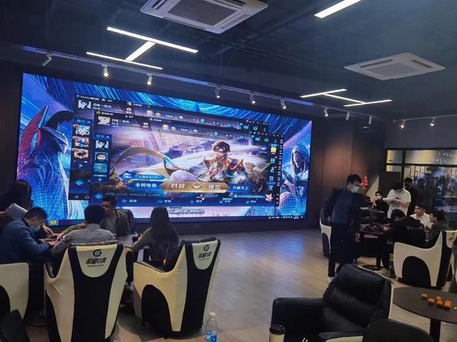 高智媛夺冠146位 芬施德克排名162位